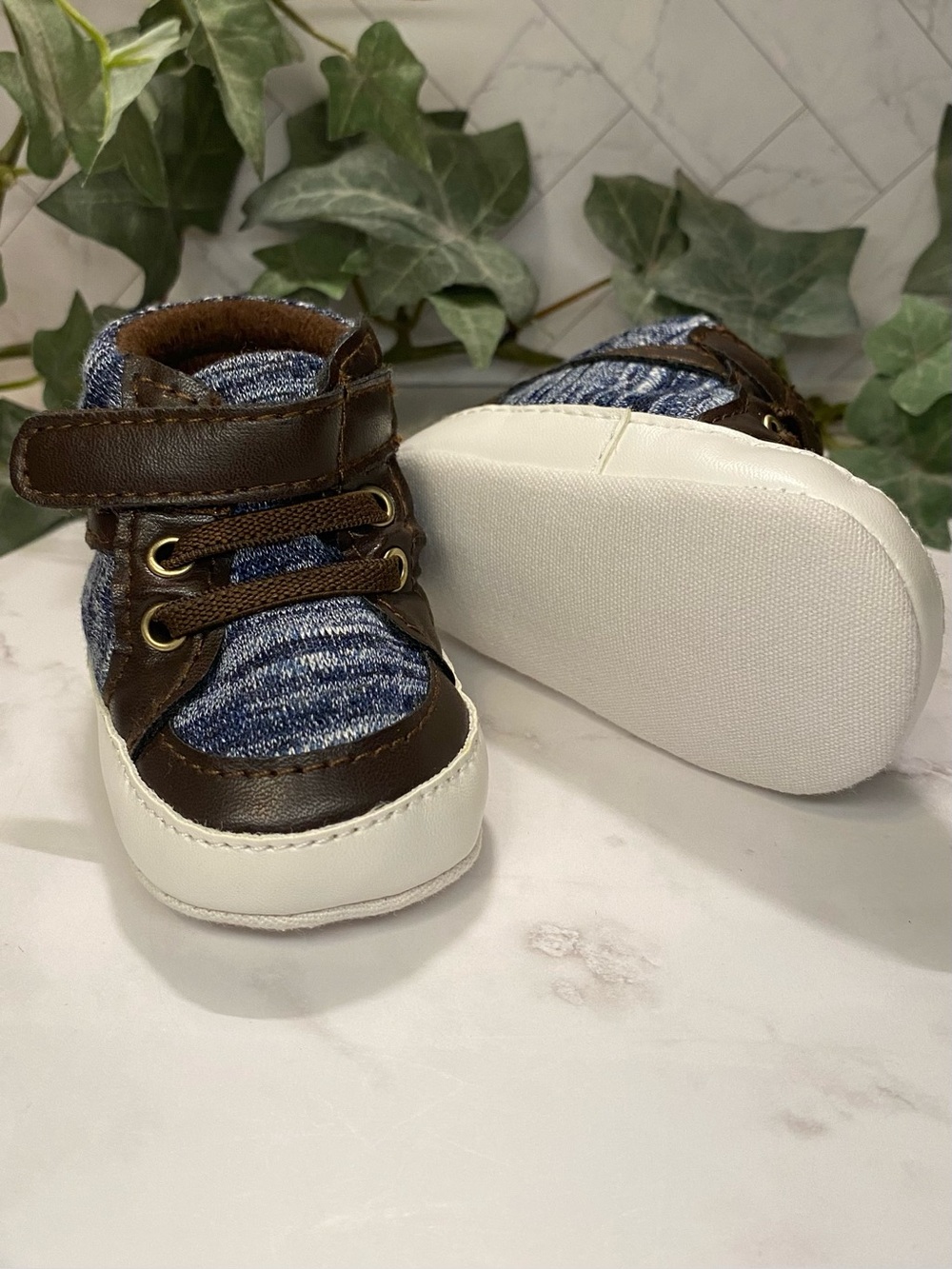 First Steps by Stepping Stones Infant High-Top Sneakers Size 1 (0-3 Months)